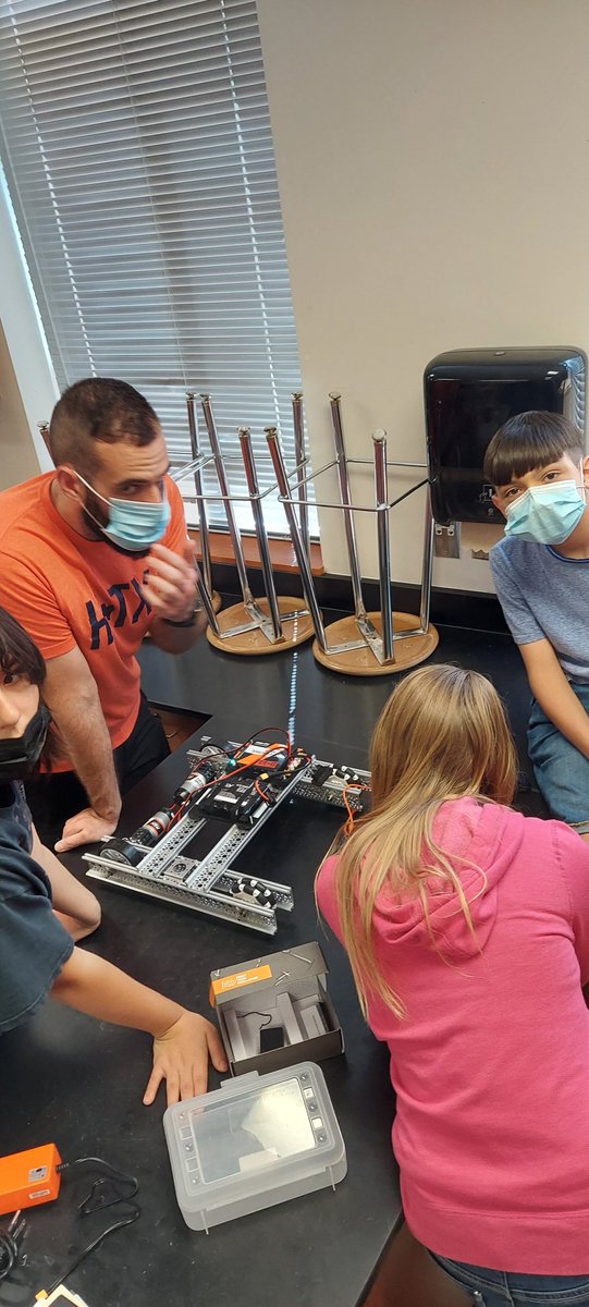 CluteRobotics's tweet photo. New @FTCTeams build day for @CluteRobotics  @CISCougars on a Saturday. So proud of this team. Chassis built, coded &amp;  almost running in 4 hours! Looking forward to face-2-face tournaments! Thx to Mr Whitehead @BWoodRobotics ! 
@tmfulton1 @joshalara34 https://t.co/l3Y4TMivCh