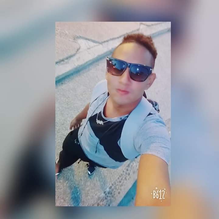 Ronmic lion tweet media