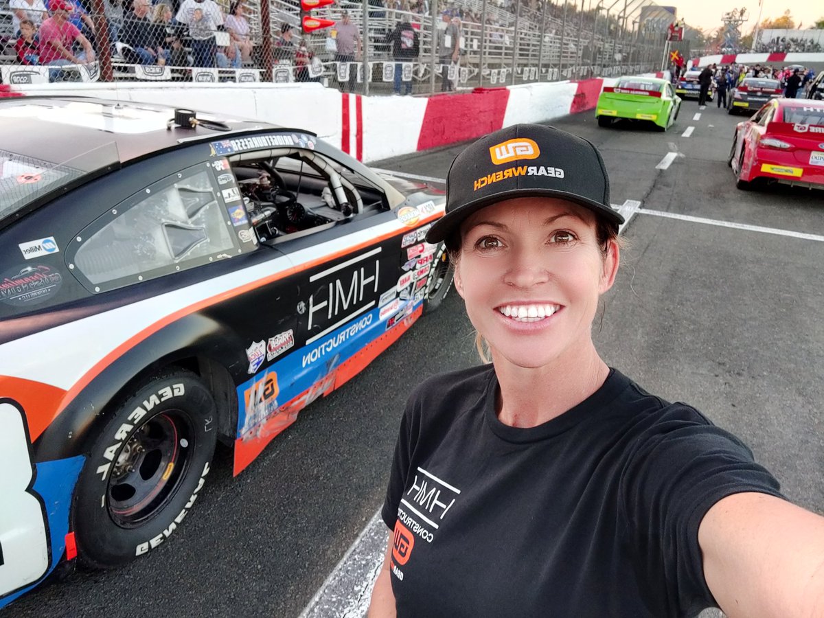 Ready for another @ARCA_Racing race at @AllAmericanSpdy - @8BridgetBurgess and the @hmh_construction @TeamChevy is ready for an exciting race!
.
@gearwrench @knfilters @sunocoracefuels  @lucasoilproducts @ruggedradios 
#arcamenards #nascarroots #GEARWRENCH
