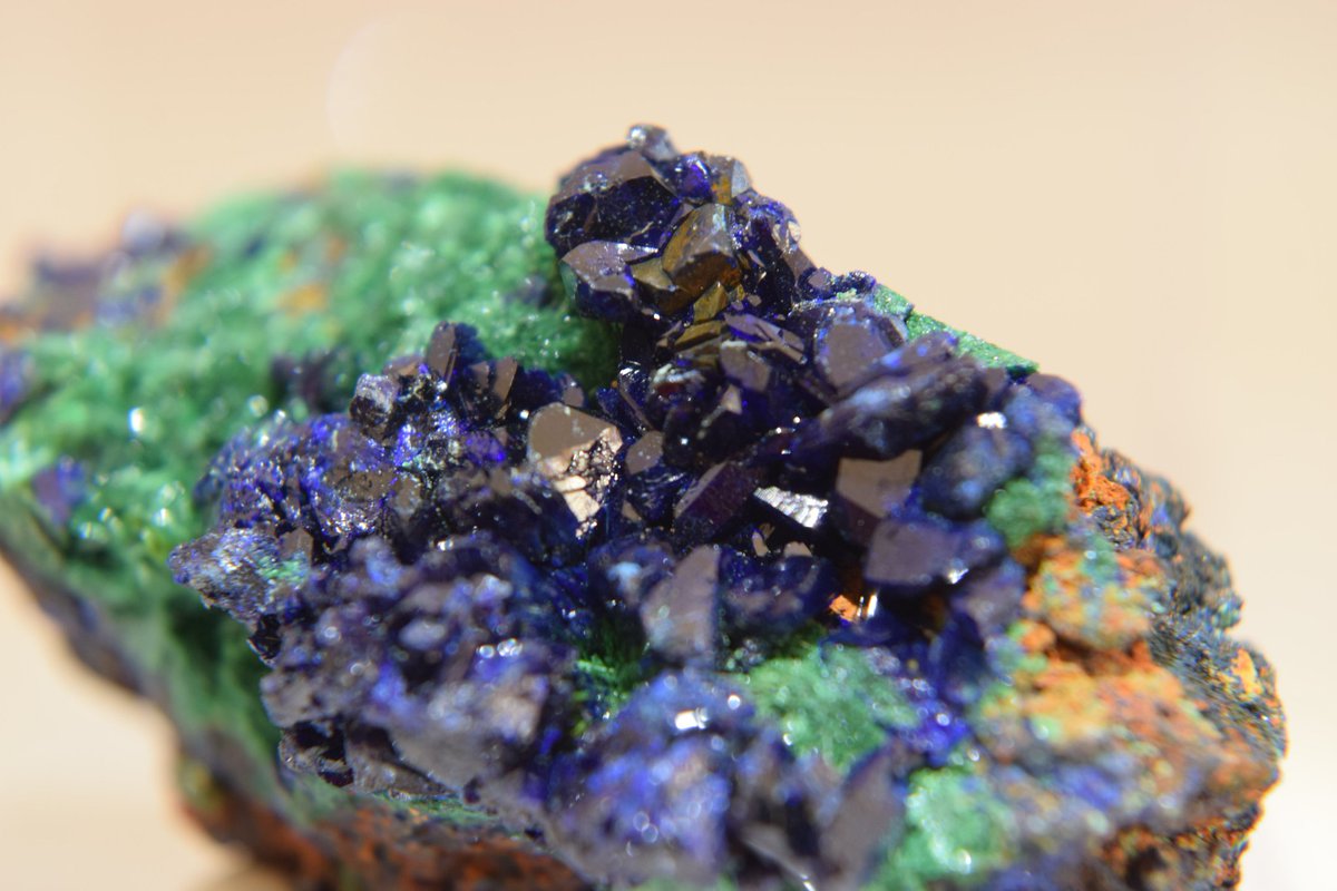 NineBall1123's tweet photo. 藍銅鉱
アズライト
Azurite
ラオス サワナケット州 セポン鉱山産
Sepon Mine,Vilabouly,Savannakhet,Iaos
#鉱物
#石ふしぎ大発見展
#石ふしぎ大発見展2021 https://t.co/EKVmYMqutJ