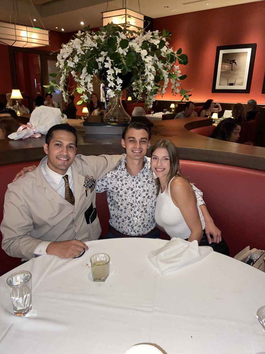 ItsFreshyTV's tweet photo. Date night feat @hammerzTV ❤️ https://t.co/VUVEitwGdH