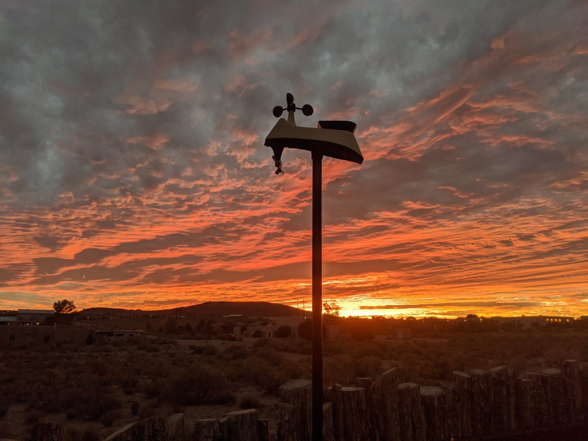 brobowers's tweet photo. #nmwx https://t.co/7LSKOtFjU1