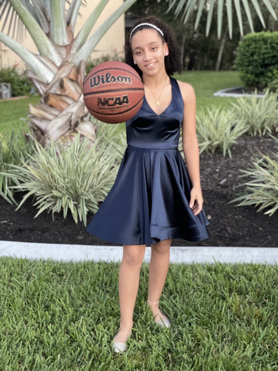 magurl20083's tweet photo. Just is my WHY!! Why I wont tolerate bullying in anyway shape or form!! She is picked on for her size but often called on for her strength in all athletics π€·πΌββοΈππΌπ!! She smiles daily and walks with confidence!!
#HomecomingPrincess @NomadicTrek https://t.co/SFTLQr0ySf