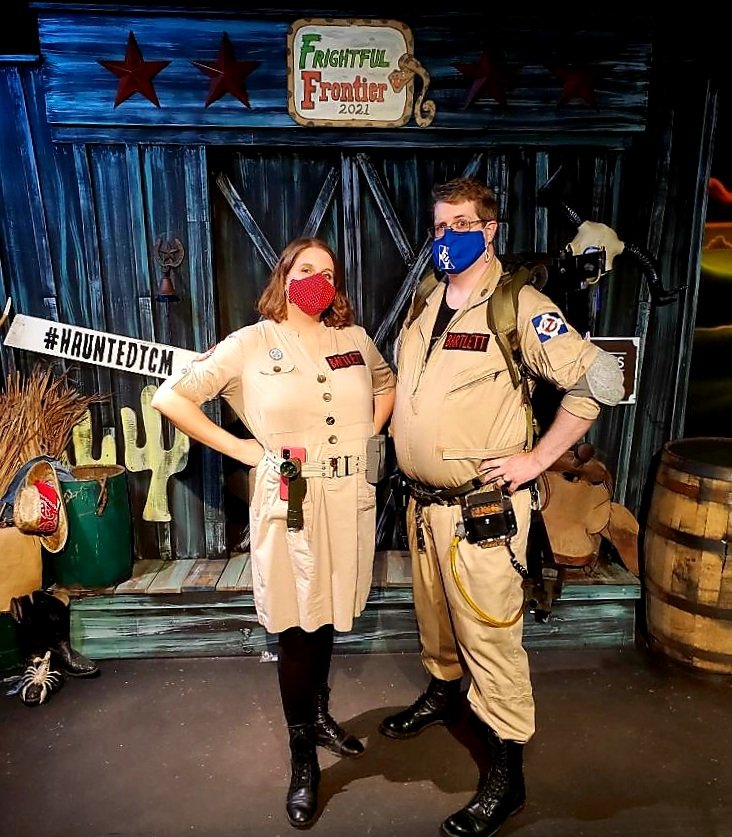 BartlettPear87's tweet photo. We had a super fun time at the Broomstick Ball tonight!
#HauntedTCM https://t.co/LTnPneW6JT