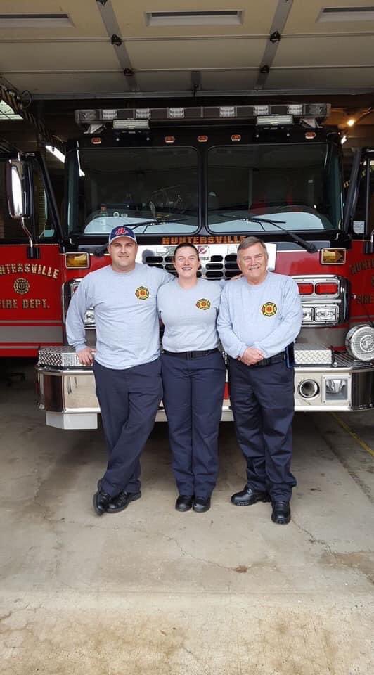 Huntersville_FD's tweet photo. It was a great day at Station 2 as folks stopped by all day to congratulate Koppy on his last shift. Koppy will remain on duty until 6:30am tomorrow morning, finishing out his final 24hr shift alongside his son & daughter. #KoppysLastRide #OneTownOneTeam #SelflessServant https://t.co/mhInadls3D