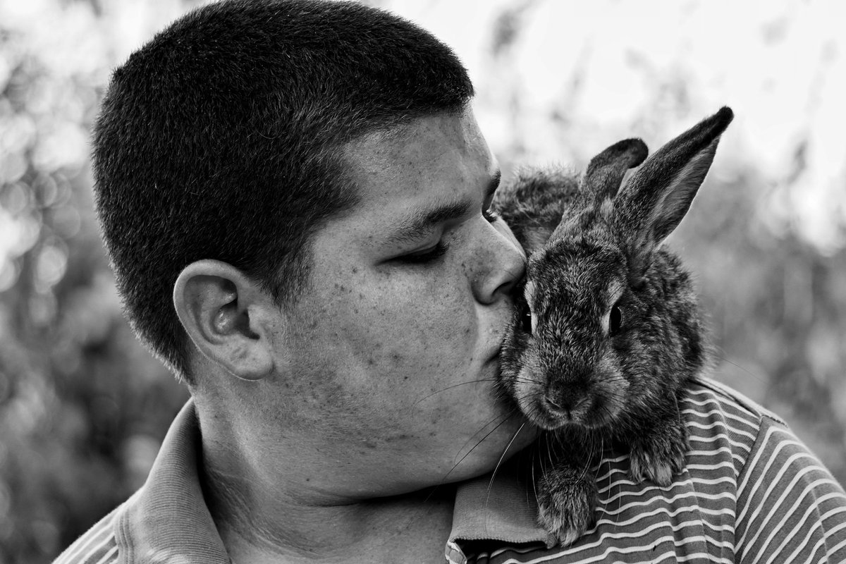 Omar_valdesArt's tweet photo. Now available for sale: My friend Joseph Beuys
If you are a lover of black and white photography, do not delay in following the link to acquire this #nft
https://t.co/I2RZSsaWwg
 @GGBIANCHINI 
#bwhitephotography #NFTCommunity #nftcollector #NFTcollection #nftart #NFTcollectibles https://t.co/lup8xmoE6G