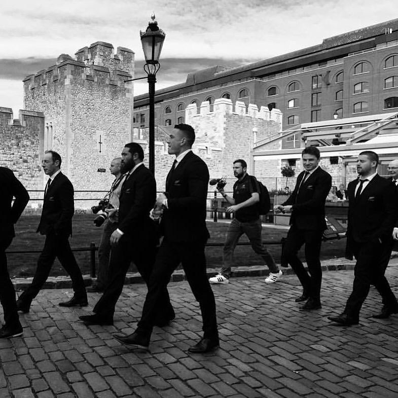 スーツが似合いすぎる方々🧐 #オールブラックス | #オータム