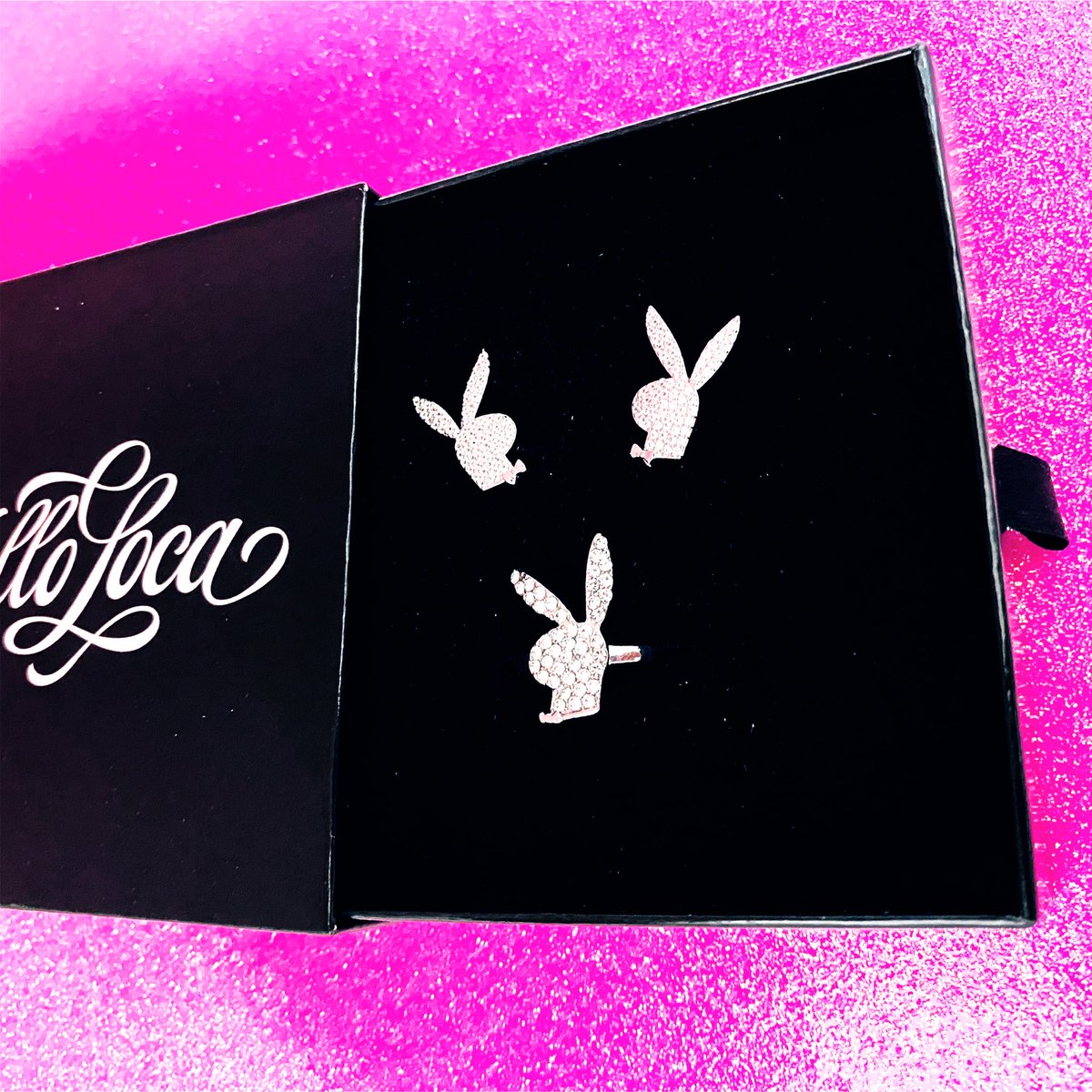 shophelloloca's tweet photo. ✨NEW ARRIVAL🔥🎀 cute lil STUD EARRING &amp; RING gift set JUST ADDED to the shop! 🛍 https://t.co/hsEvP8yqtN https://t.co/NAek7MemUo