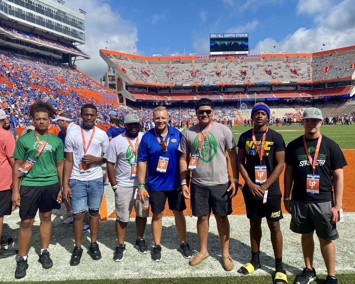 LPCoachMobley's tweet photo. We enjoyed visiting the Gators!
@GatorsFB #Believe21 #LPBuilt https://t.co/gU5whpTnZo