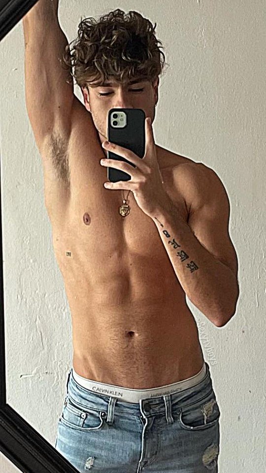 Mis Famosos Favoritos 🔥 on Twitter: 