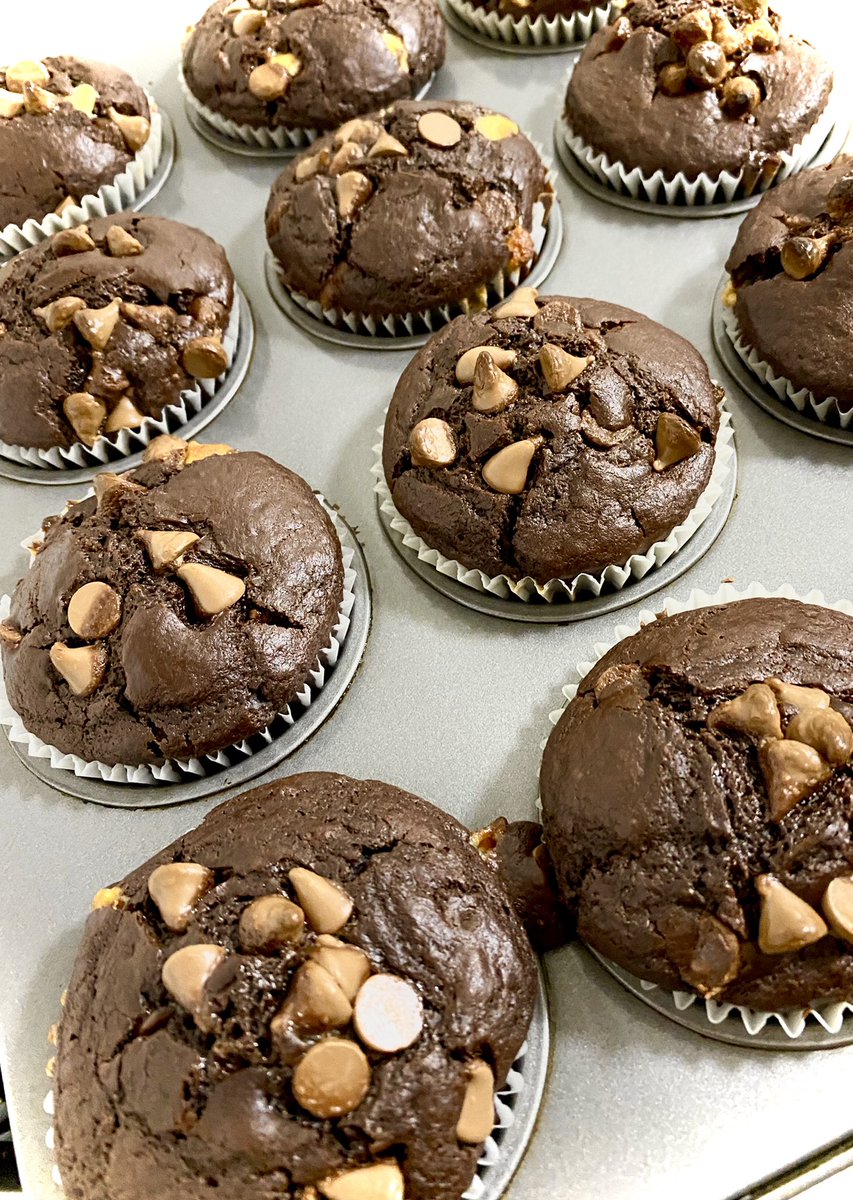 _drkate's tweet photo. Last bit of #lockdownbaking ! We made it 🙏🏼 Can’t wait to finally introduce my lockdown baby to the rest of his family and our friends! https://t.co/ct8pCPLsOY