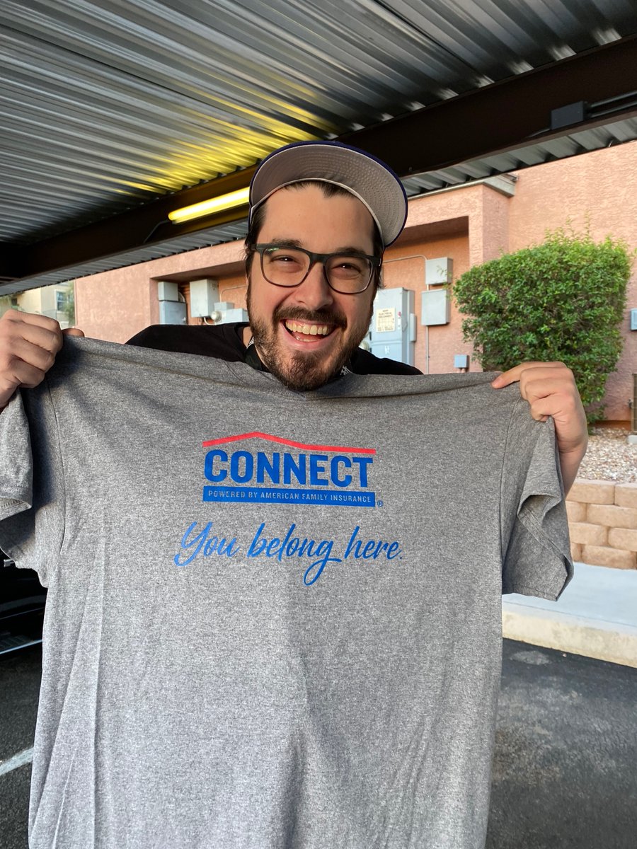 Seattle_Reign's tweet photo. Amazing Day yesterday for Choice leadership delivering #YouBelongHere Shirts to our teams in LV and GB. #iWork4AmFam @mpjensen12   @CONNECTbyAmFam
 @SharenaAli @VBentleyWI https://t.co/omtWnv52uo
