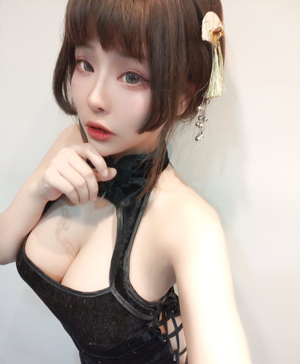 早安寶貝們，想不想被我打屁屁呀❤️ https://t.co/db1MJ3TqMa