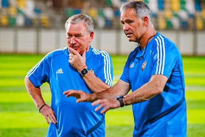 Libyan_FF's tweet photo. 📸 | Few pictures from our training yesterday 🇱🇾🔝.

ضمن استعداداته لمباراة الإياب أمام شقيقة المنتخب المصري، خاض منتخبنا الوطني لكرة القدم مرانا خفيفا، مساء أمس السبت على ملعب شهداء بنينا وسط حضور جماهيري. https://t.co/ZHQjbUmye3
