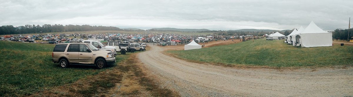 devilsroadfilm's tweet photo. Good times @OverlandExpo! Thanks for having us and for screening #devilsroadfilm, and a shout out and thank you to Scott Bruce, brother of producer Todd Bruce and head of the Aviation Detachment (i.e., the pilot responsible for giving us aerial views of Baja) for representing us! https://t.co/H7abkYi4A6