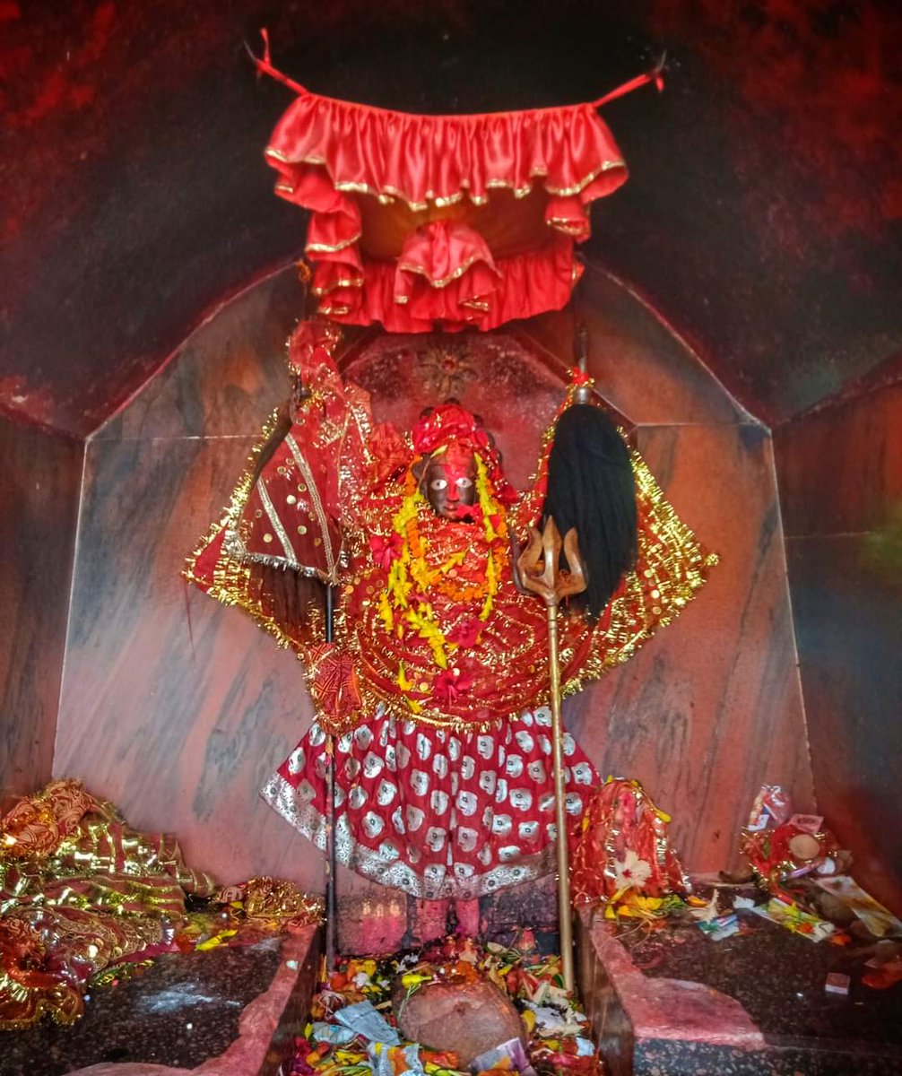 RONBupdates's tweet image. 4th Day of Dashain &amp;amp; Statue of powerful Gadhimai Devi at Ghadhimai Temple, Bara ❤️🙏

Pic. niraj.patel5 (गाउँले)