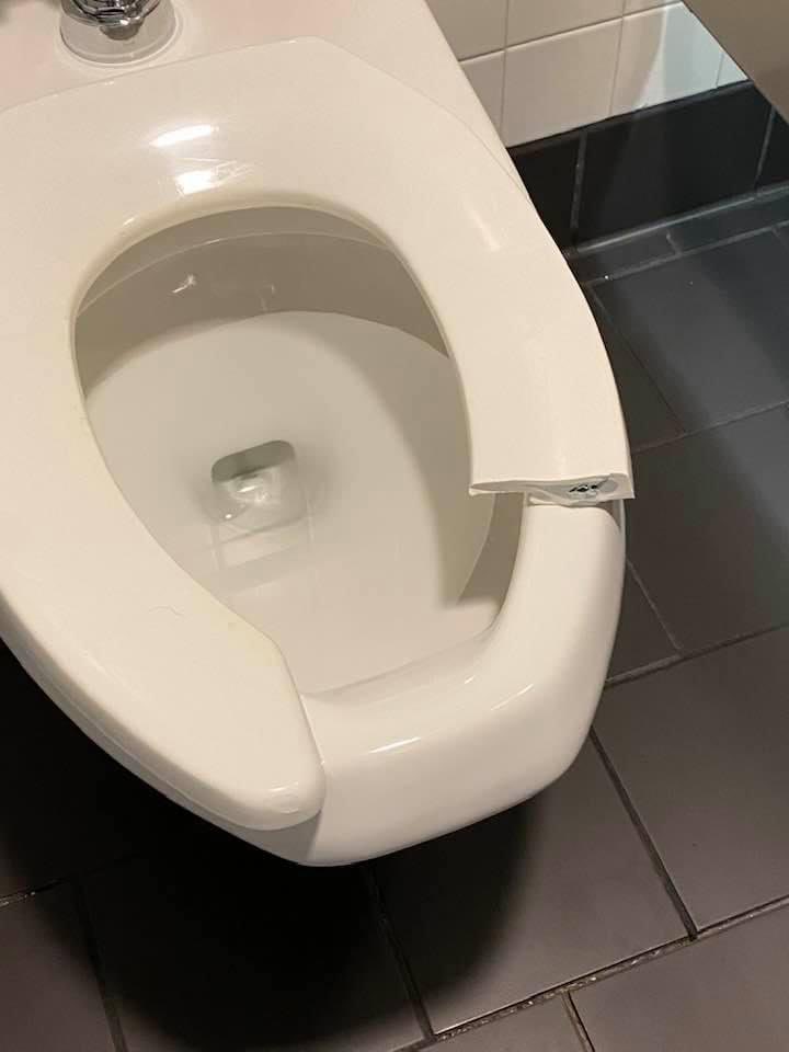 #lutherengeneralhospital  handicapped room