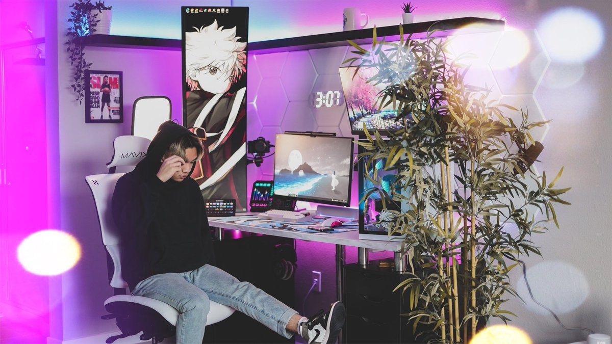 Room tour streamer. Дрим стрим. Дрим стрим. Стример михаил. Дрим стрим.