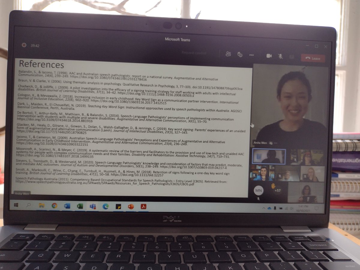 Congratulations <a href="/UCSpeechPath/">UC Speech Pathology</a> graduate Anita Wen - great presentation today at the Key Word Sign seminar #KWSA1010 telling about speech pathologists' experience and knowledge of KWS <a href="/Helen90690256/">Helen Southwood</a> @KneeMotion