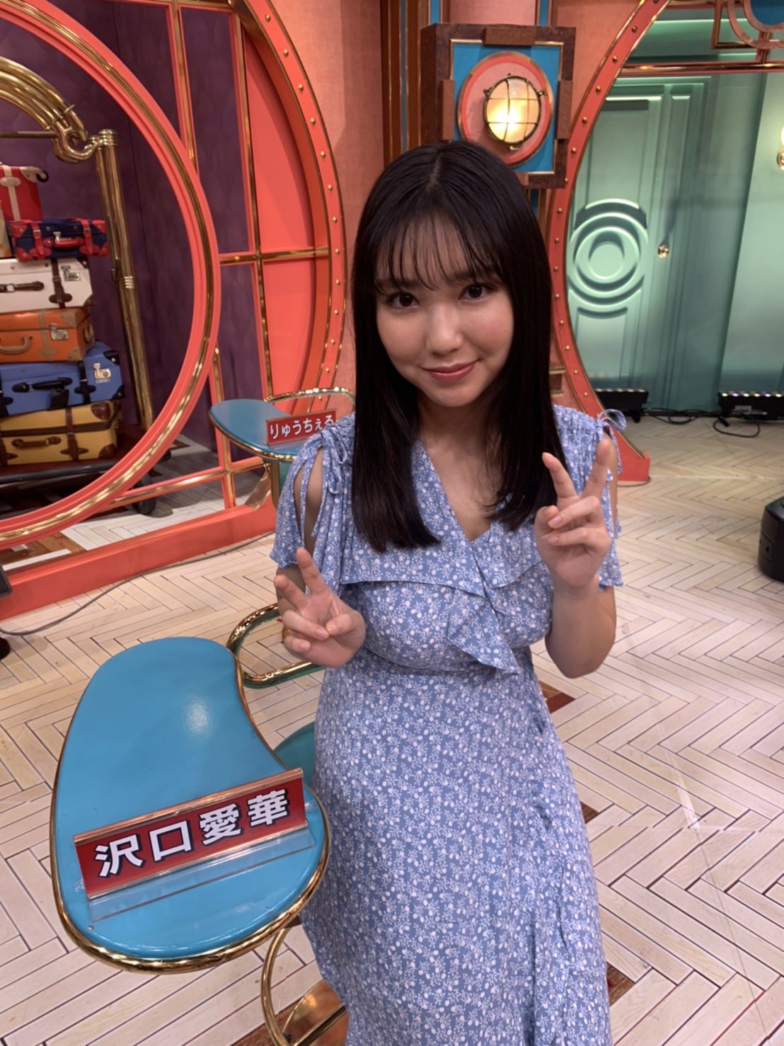 沢口愛華2nd写真集「背伸び」【公式】 (@aika_senobi) / X