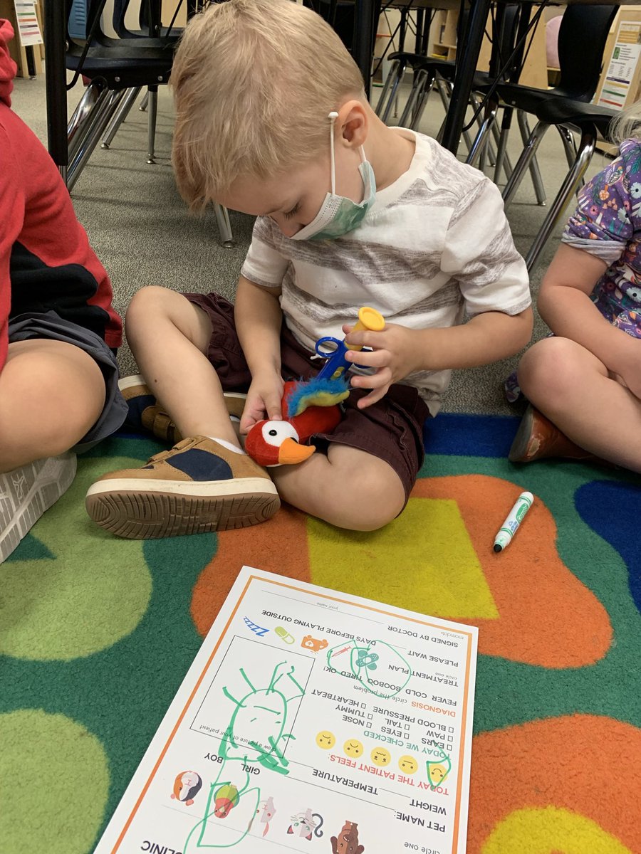 Ashley Tomlin tweet media