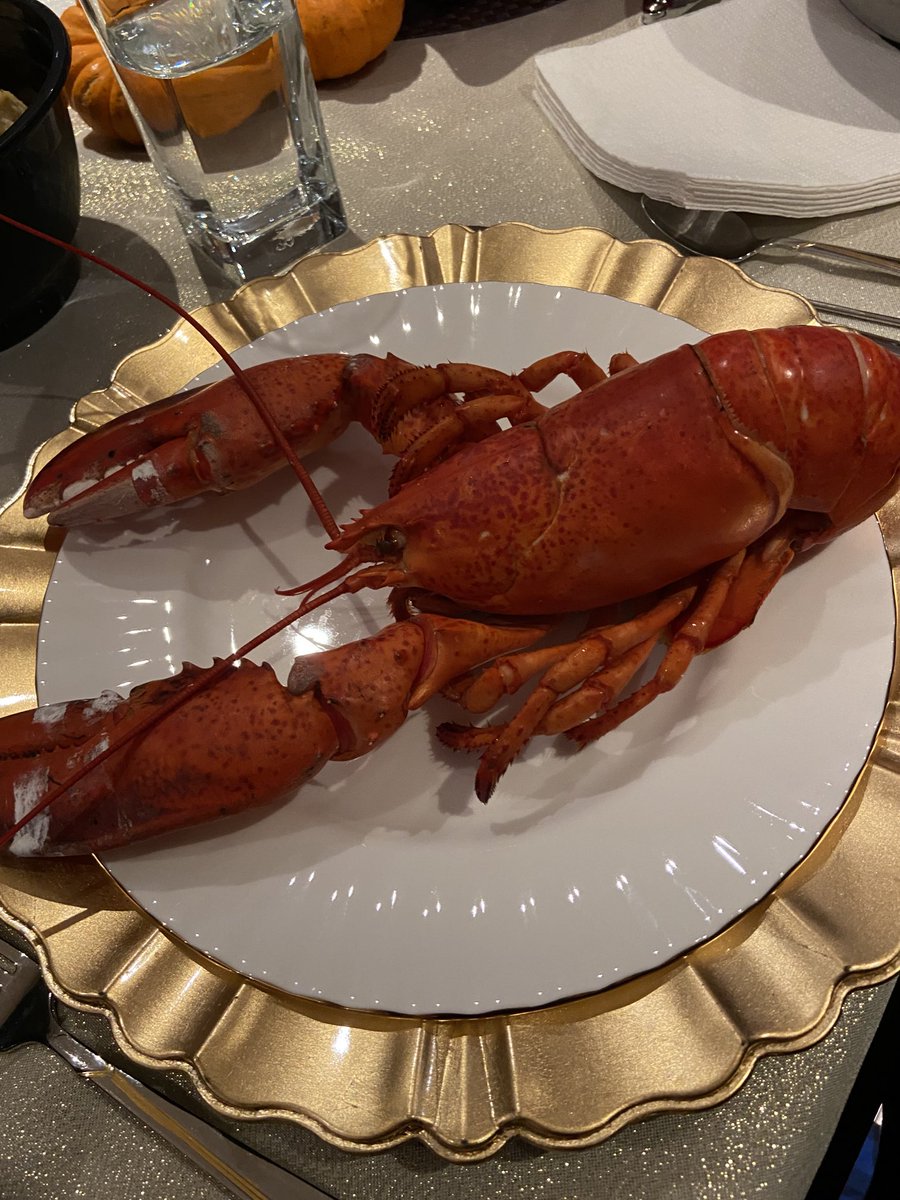 Sooooooo good!  #HappyThanksgiving2021  #ournewtradition #fabfour