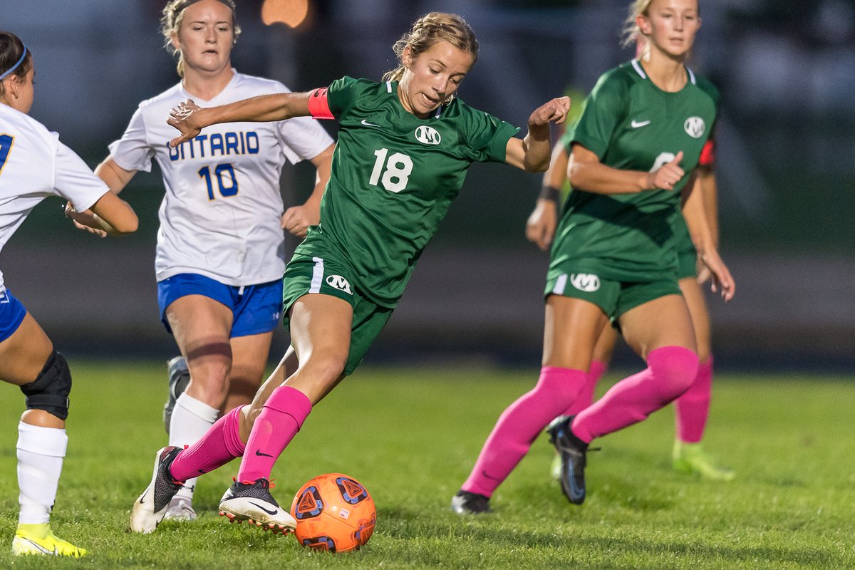 A 'snapshot' of my day today... <a href="/jenna_razavi/">Jenna Razavi</a> <a href="/Jimmy_neate/">Jimmy Neate</a> <a href="/kaylaperfect_/">Kayla Perfect</a> <a href="/medinagirlsxc/">MGXC</a> <a href="/BeesBoysSoccer/">Medina HS Boys Soccer</a> @MedinaGSoccer <a href="/medinaathletics/">Medina Athletics</a>