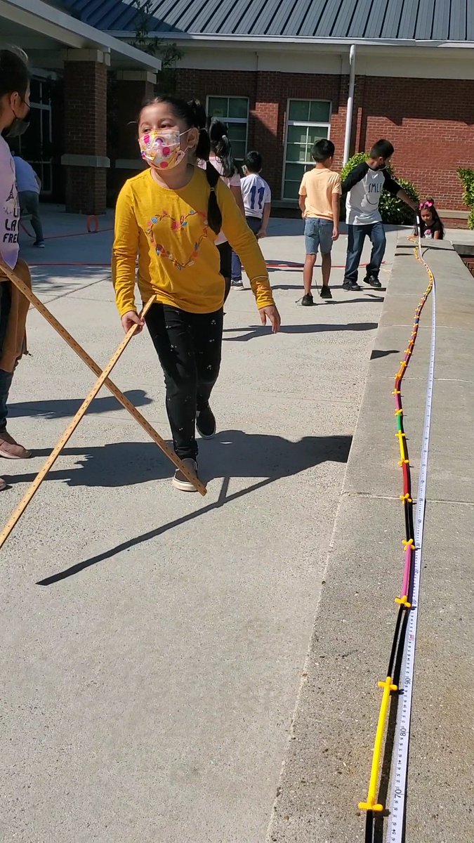 MabletonMaker's tweet photo. Our K-2 Students warming up for next Tuesdays #globalmakerday with some practice build challenges. 
@stemcobb
@CobbSchools
@MabletonSteam 
@MabletonES 
@TeamGrizzle2006 
#ultimatelearningexperiance https://t.co/iIlXWpHZHH