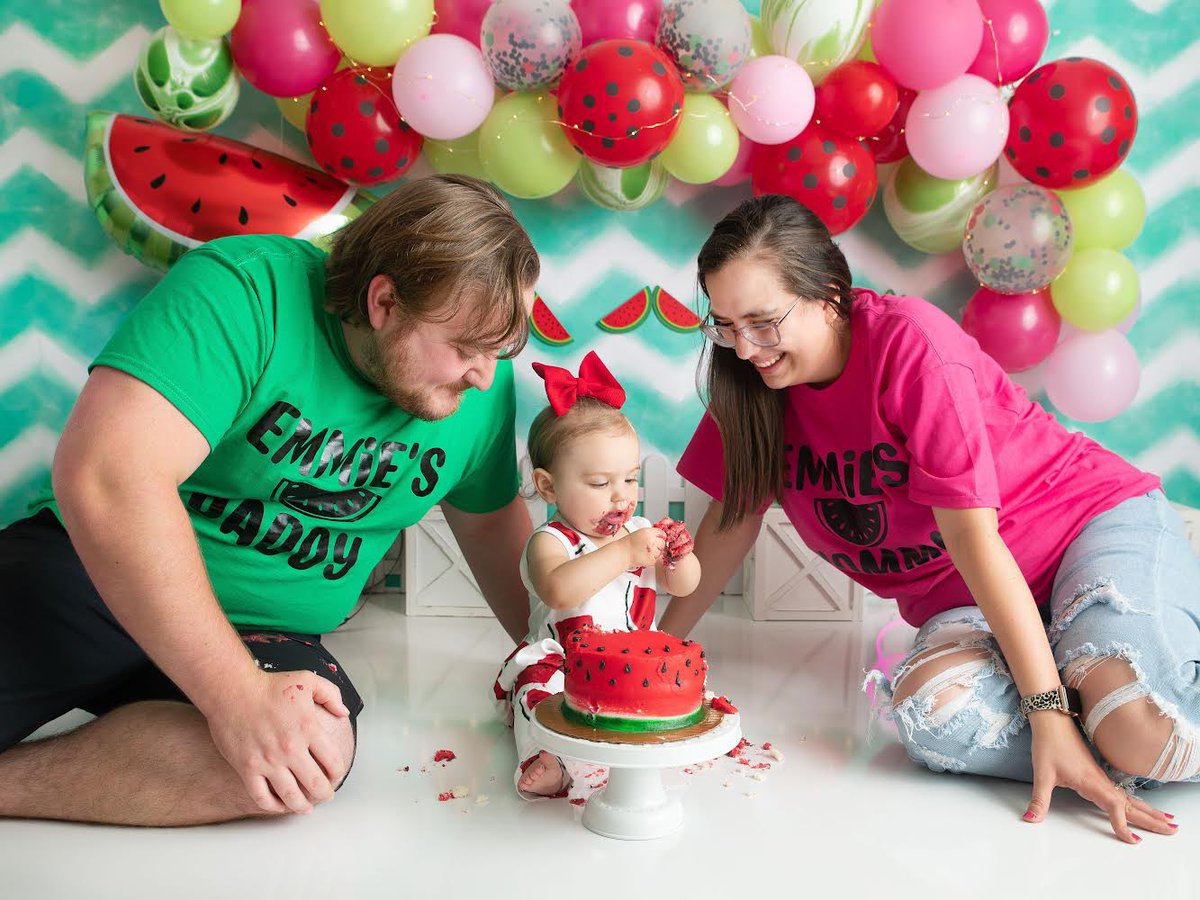 zandybauer's tweet photo. I have a one year old now 🥺 https://t.co/04XGm8V5gi