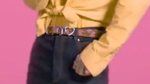 hourly doll koo tweet media