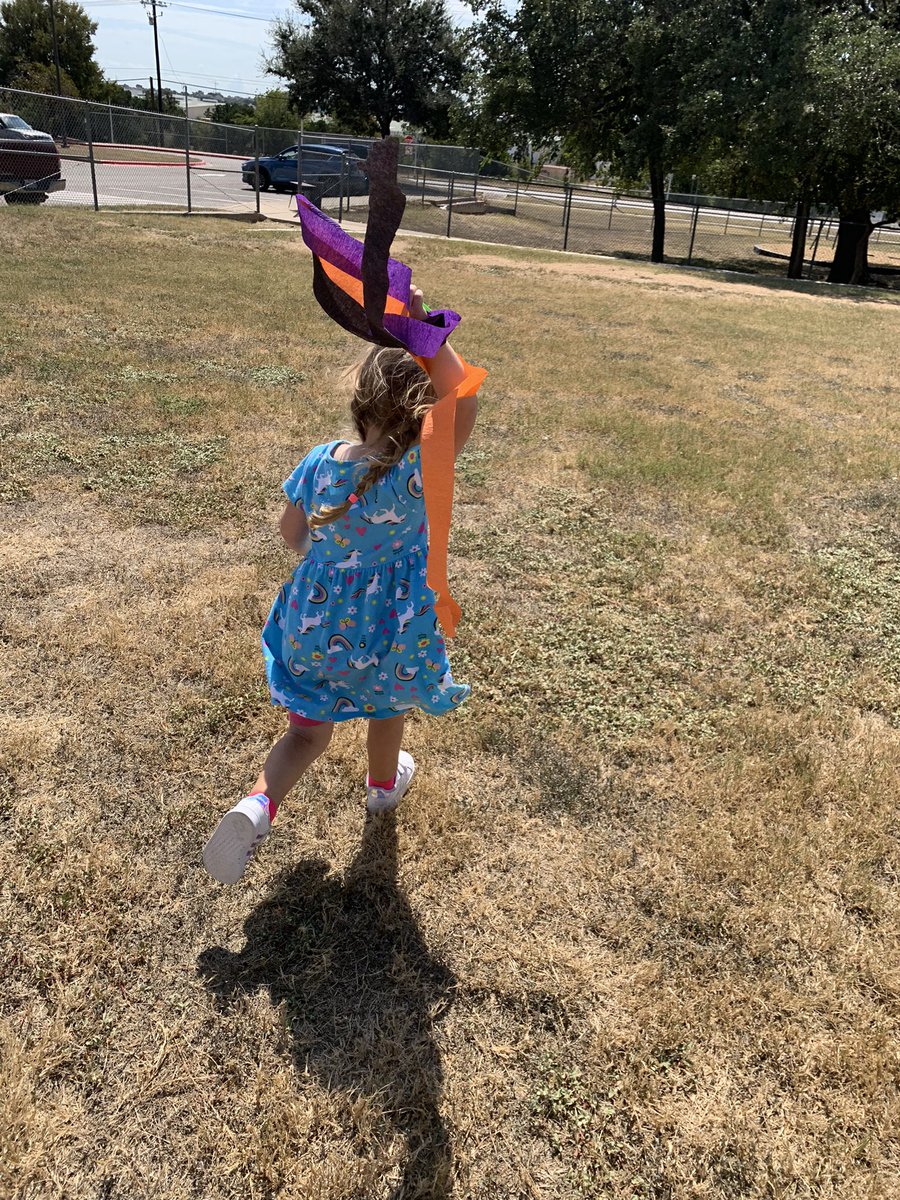 Ashley Tomlin tweet media