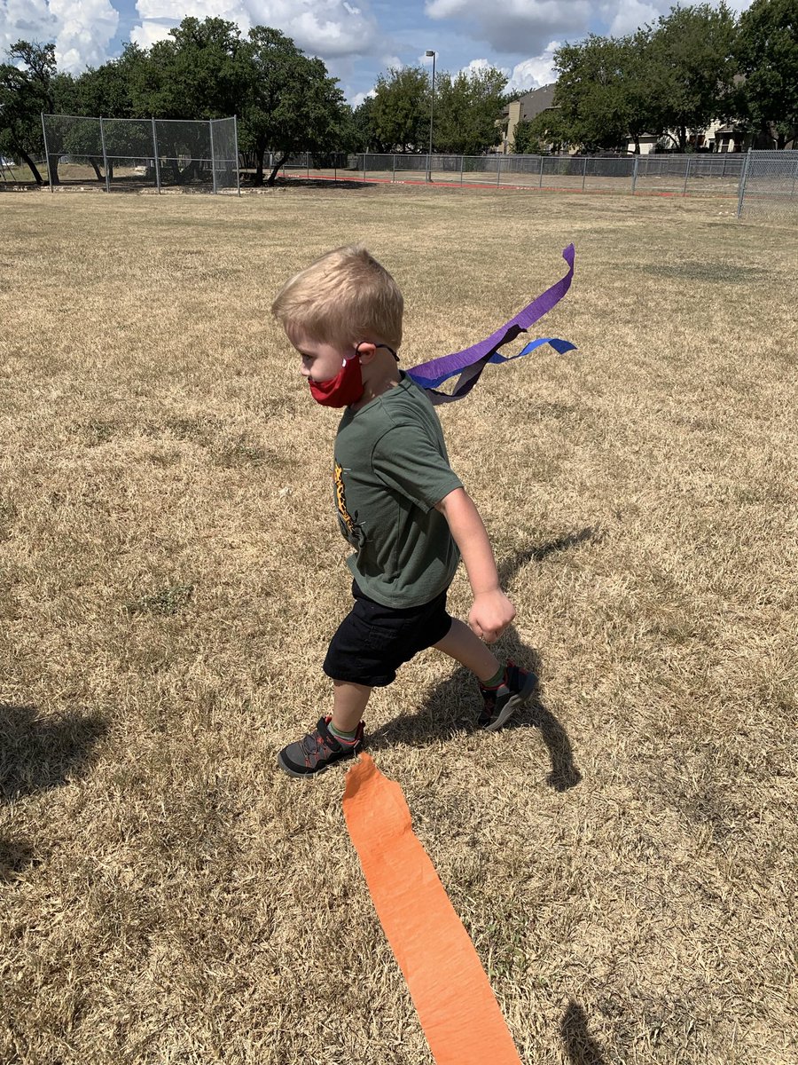 Ashley Tomlin tweet media