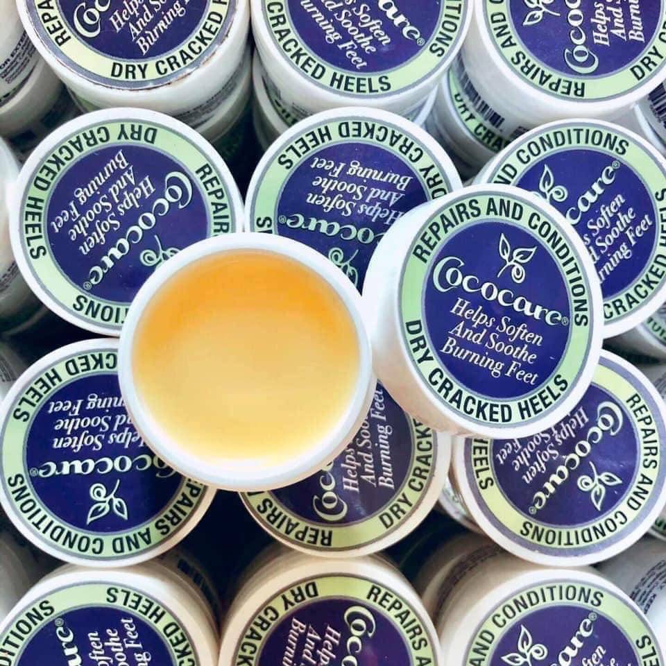 numjshop's tweet photo. 🌸🍿 พร้อมส่ง
— palmer's cocoa butter moisturizing body oil 🍍บอดี้ออยล์บำรุงผิวกาย ลดรอยแตกลาย ปรับผิวให้สม่ำเสมอ
🛒 150฿ 50ml.
— cococare repairs and conditions dry cracked heels 🧁 ช่วยเปลี่ยนแปลงเท้าที่เคยแตก แห้ง กลับมานุ่ม
🛒 150฿ 11g.
#cococare #palmers #นัมสต็อค https://t.co/5buowgJG9I