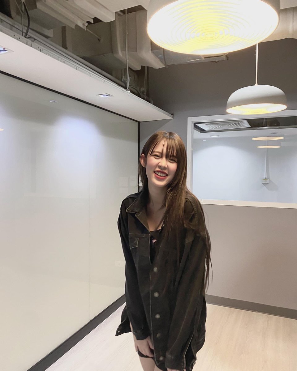 mmnocool's tweet photo. ยิ้มตามอัตโนมัติเลยยยยยย #MobileBNK48 https://t.co/Qa4A4EQD4d