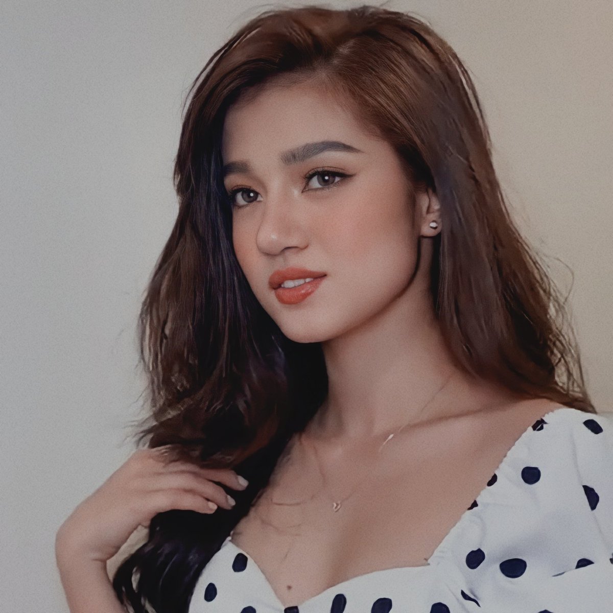 Bellegallery's tweet photo. Hi, bat ang ganda mo palage? @bellemariano02

BELLE FantasticASAP Sunday

#BelleMariano https://t.co/tAQLkmZdrb