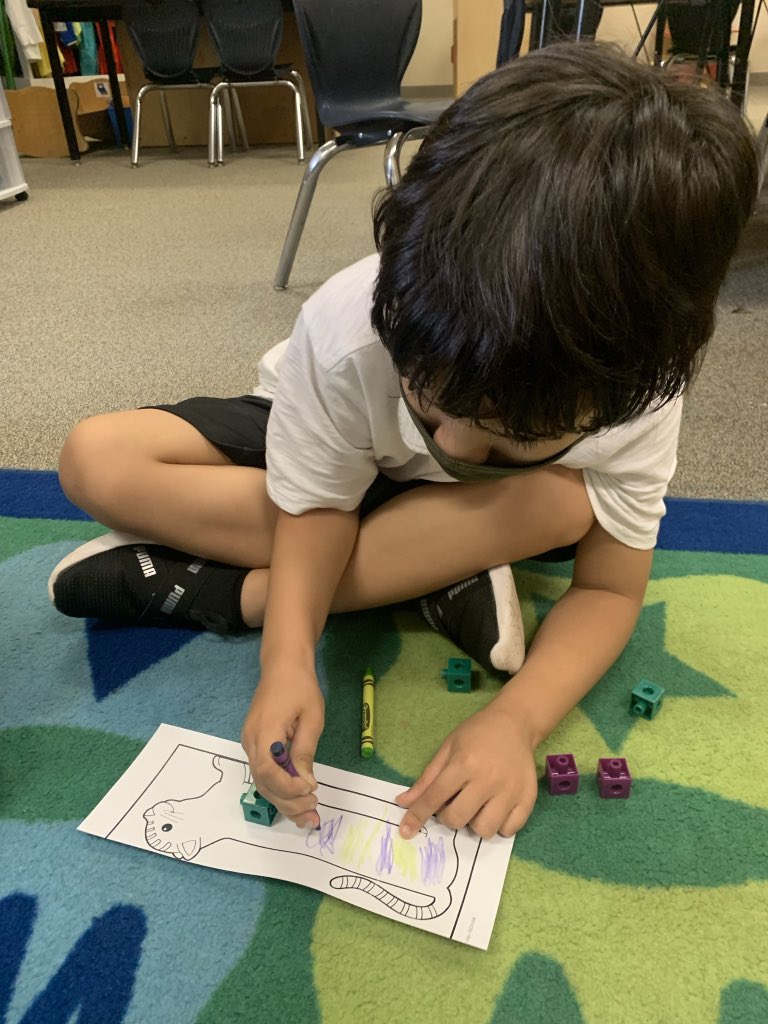 Ashley Tomlin tweet media