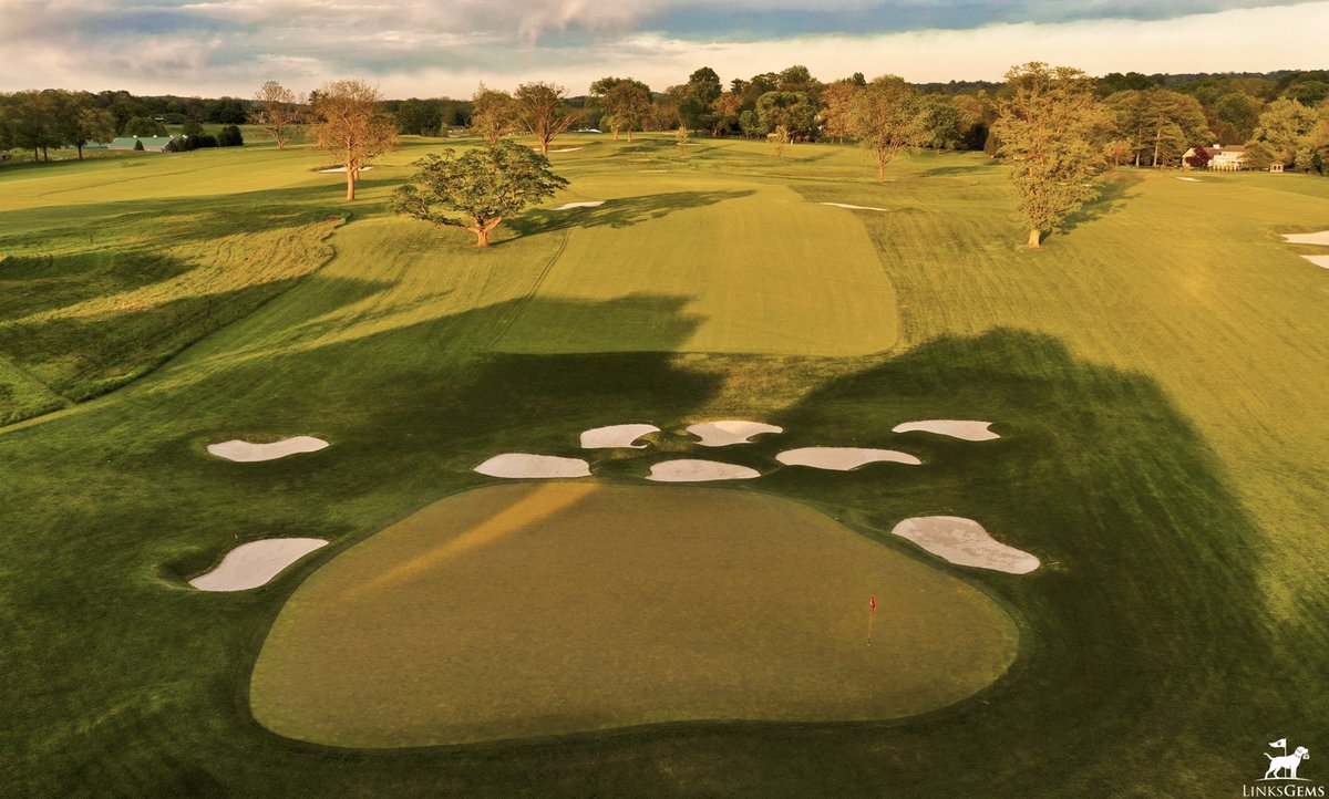 LinksGems's tweet photo. A beautiful day today on the Wissahickon Course at Philadelphia Cricket Club. This place is always beautiful and in wonderful shape, but with the Harold Cross Invitational taking place this weekend, the club’s terrific greens staff have the course playing absolutely perfect. https://t.co/YBO2bTG5kK