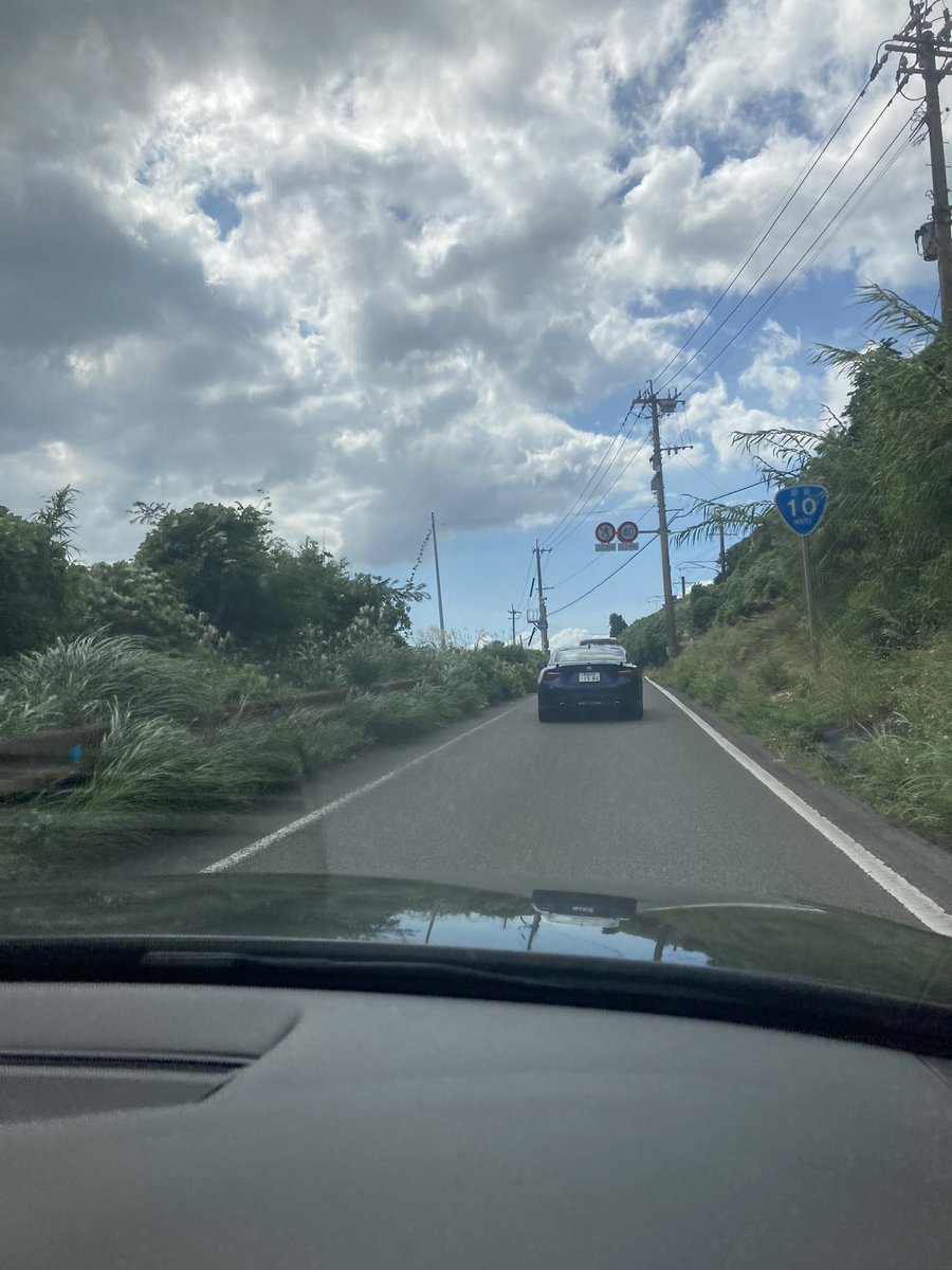 crazy_shoma's tweet photo. 煽り運転はアカンよ
#鹿児島　#86 https://t.co/y4MvpQTIrr