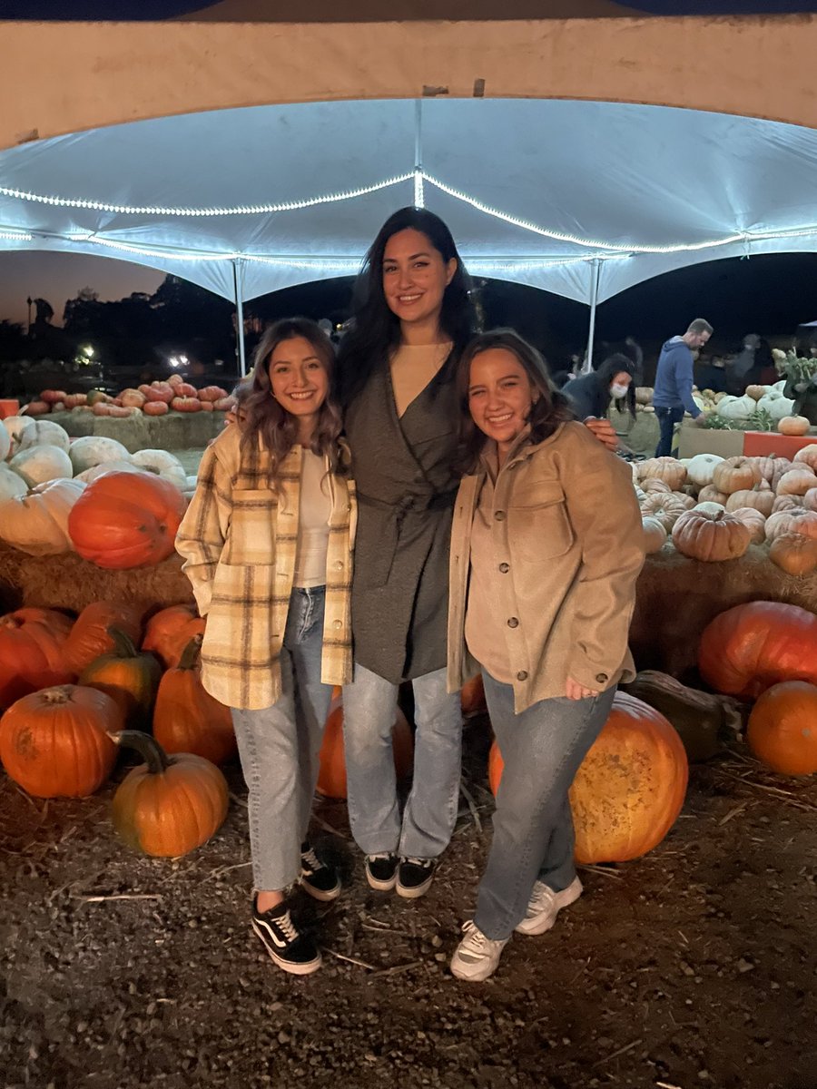 fatimablankk's tweet photo. #pumpkinsquad 🎃🎃 https://t.co/kwBN2ygdHw