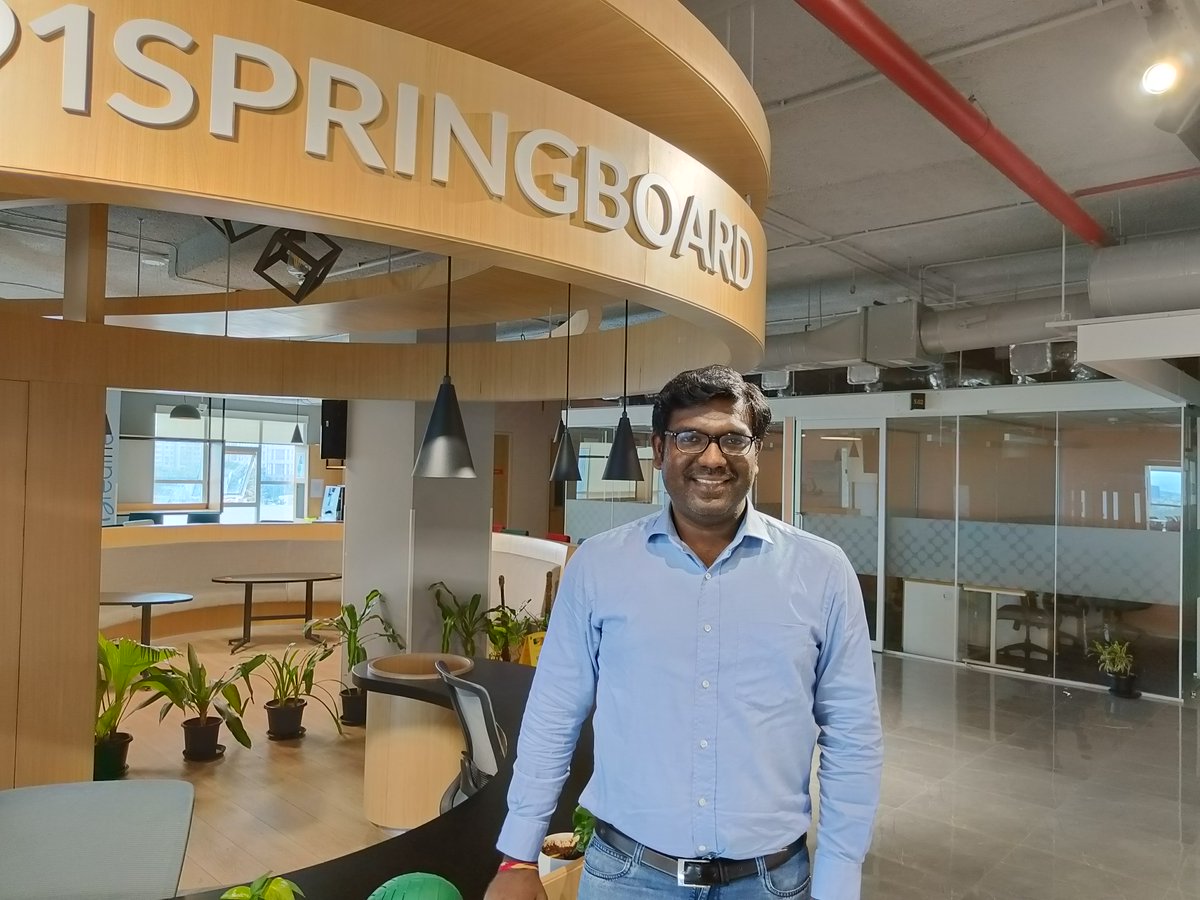 algomojo's tweet photo. Sunday Morning - Showing up @ office
Weird enough #Algomojo #91springboard https://t.co/vc56tGEoHJ