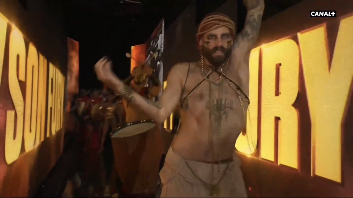 SuperStatsDave's tweet image. At 1st I did think this was Tyson Fury

#StreamFail