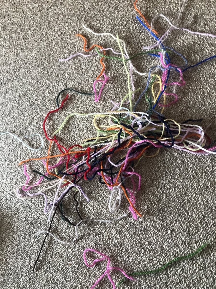 cheryl_uawa's tweet photo. Ends woven in. Now back to building the blanket without getting tangled in these #GKLSB https://t.co/ueqDVo1WJL
