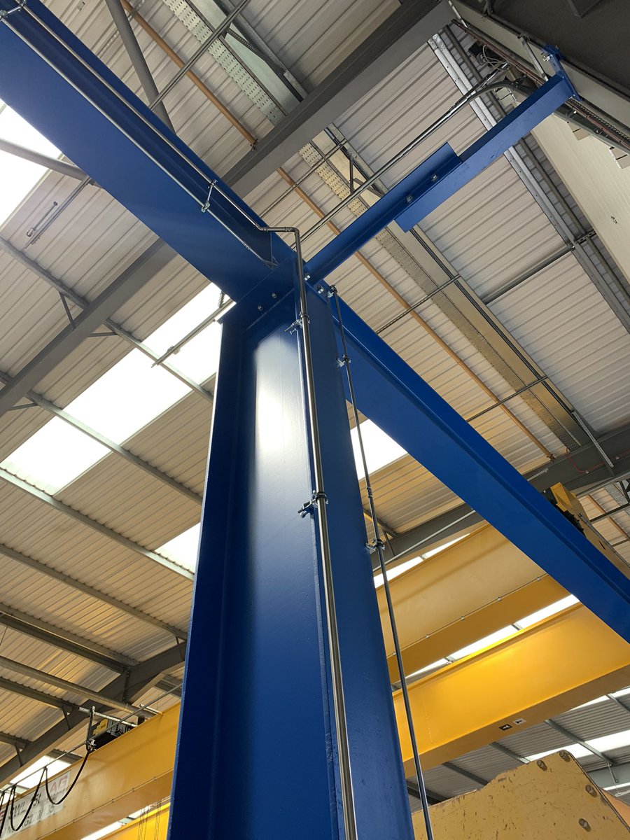 FlowtechM's tweet image. Brownhills - 2x pumps installed for waste to be pumped to an outside tank