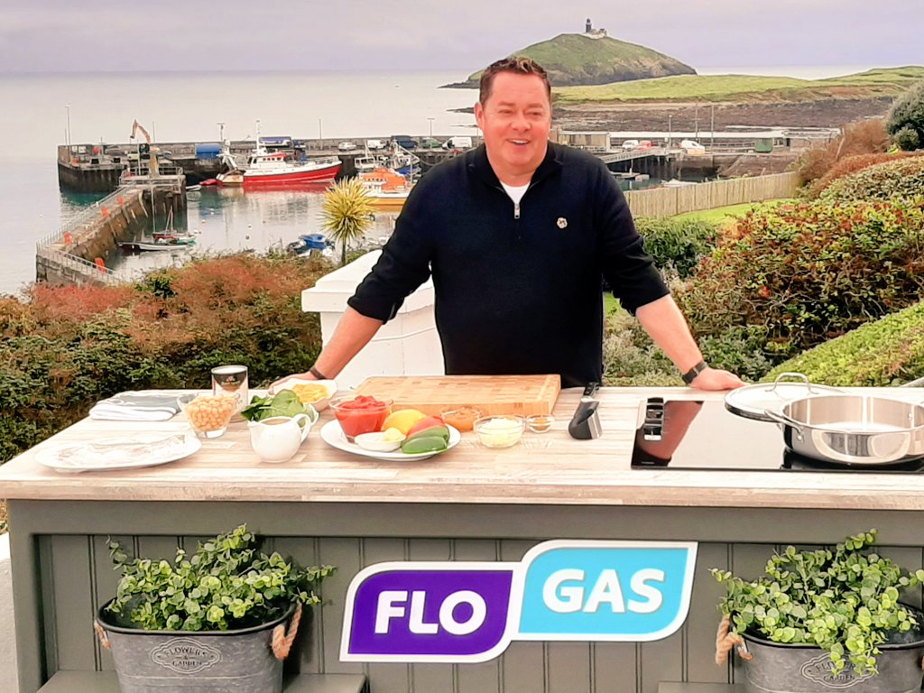 KenMaguireDemos's tweet photo. Just back from a great week #filiming in #cork #seafood 
#Ireland #goodfood #chefs @GoToIreland @IrelandGuide 
A big thanks to @nevenmaguire @FlogasIreland @claire_beasley @BillyKeady https://t.co/Z5fDDuHzFf