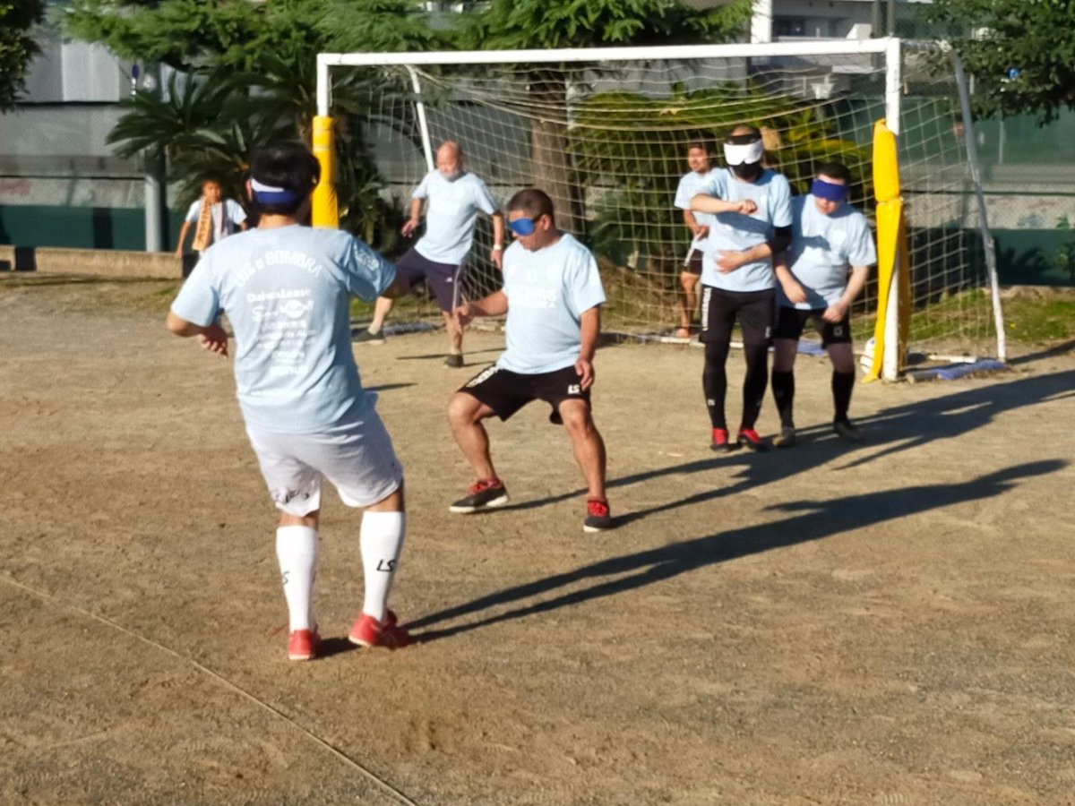 FC_COLETIVO's tweet photo. １０月１０日(日)✨
FCコレチーボ静岡のチーム練習⚽️

大会まで約１ヶ月となりました！！
今日もたくさんのメンバーが久々に集まりました☆★
基礎練習のほか、守備や陣形、セットプレーの確認を行いました！

日本選手権に向けて頑張ります‼️
頑張れ、FCコレチーボ静岡✨ https://t.co/x2hfI1vTlx