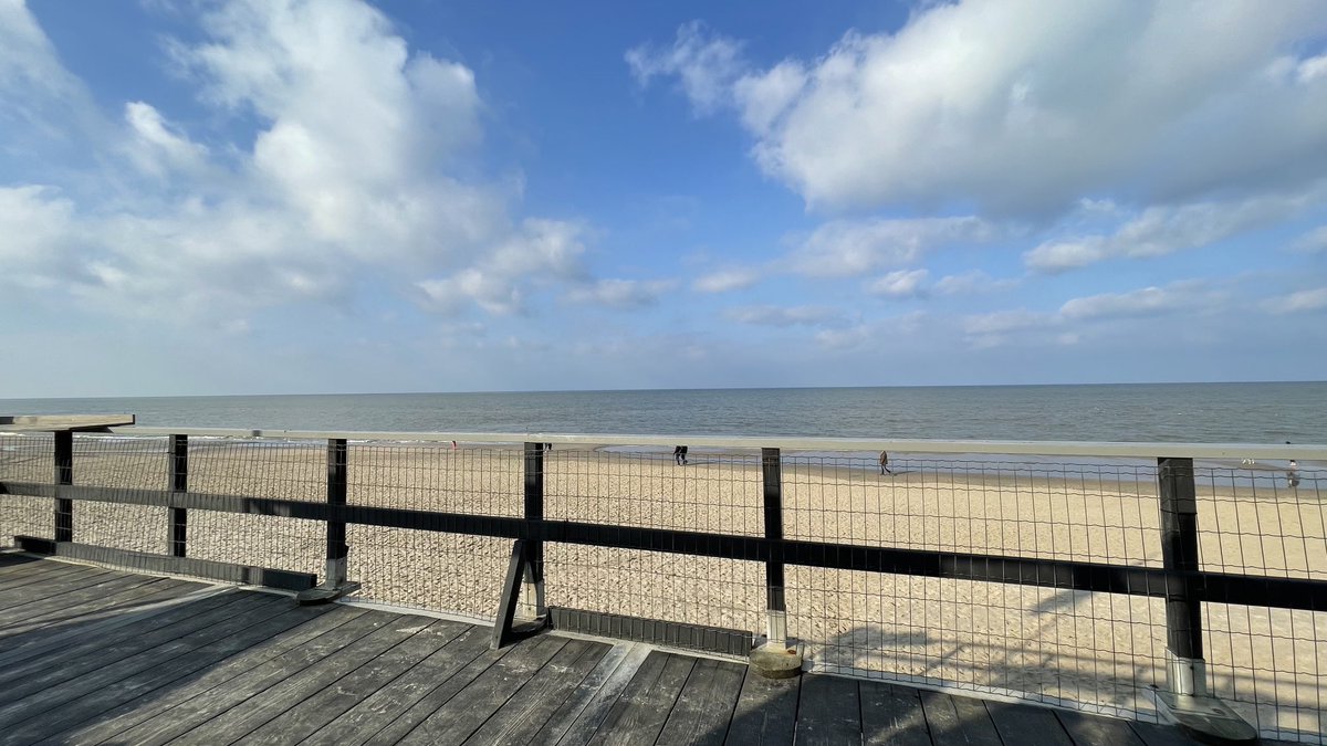 ☝🏻 Erstmal gemütlich Frühstücken ☕️