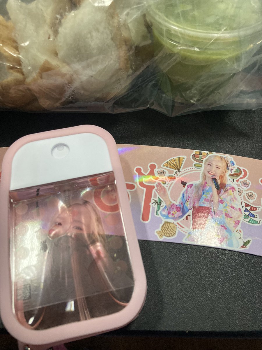 hmblackkk's tweet photo. ได้น้อนนมาแล้ววว เพนน่ารักกก~~🥰🥺 #FestivalHitomiDay https://t.co/c8ilLSPqUJ