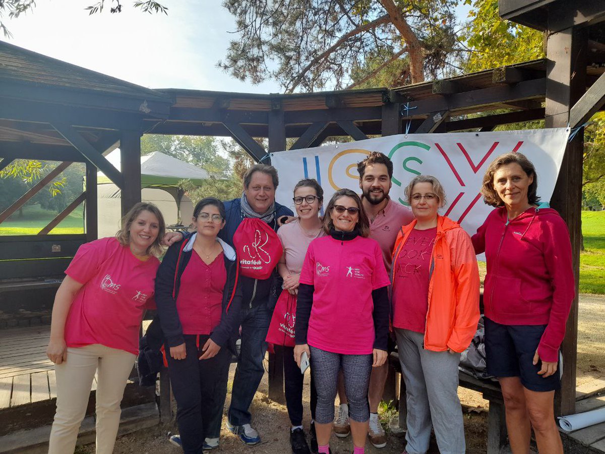 FannyLFV's tweet image. Très belle réussite pour cette première édition de la marche rose d’@Issylesmoul au profit de l’association PrOlific. Bravo Sandrine, Issy Gym Vitalité et l’OMS !#OctobreRose2021