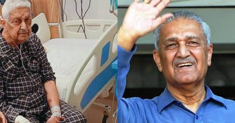 ShowbizAndNewz's tweet photo. 🔴⚠️ #BreakingNews: Dr Abdul Qadeer Khan is no more. May Allah bless him highest rank in Jannah. He was true National Hero of Pakistan 🇵🇰 https://t.co/aNTp0Y8hFn