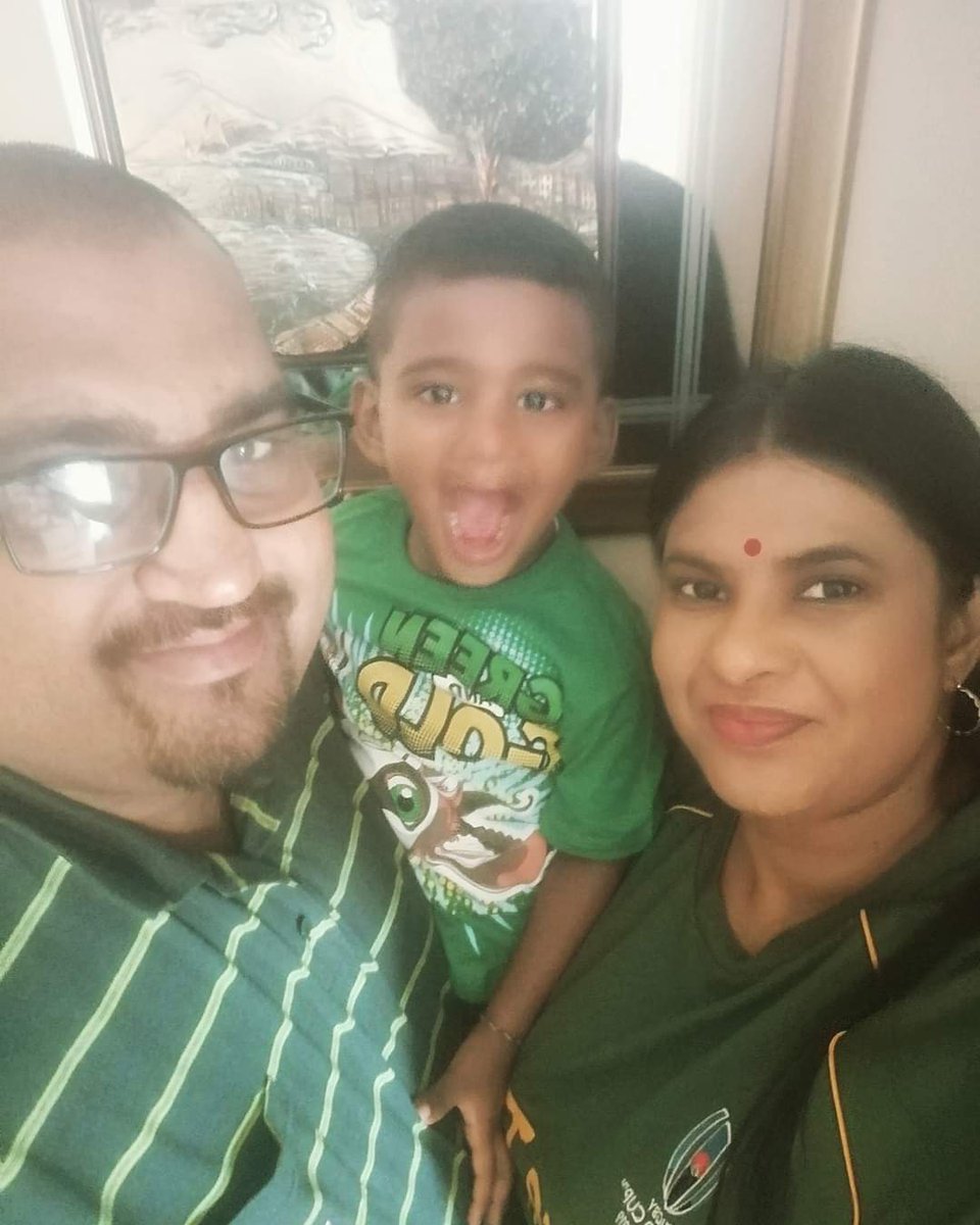 NivashniNair's tweet photo. Today is #WorldMentalHealthDay
We support the call to wear green to raise awareness and advocate for better mental health services and equality in service delivery. 
#StepUpKZN #Move4MentalHealth @mental_advocacy @TheSADAG @suntoshpillay https://t.co/plOTh7JGCc
